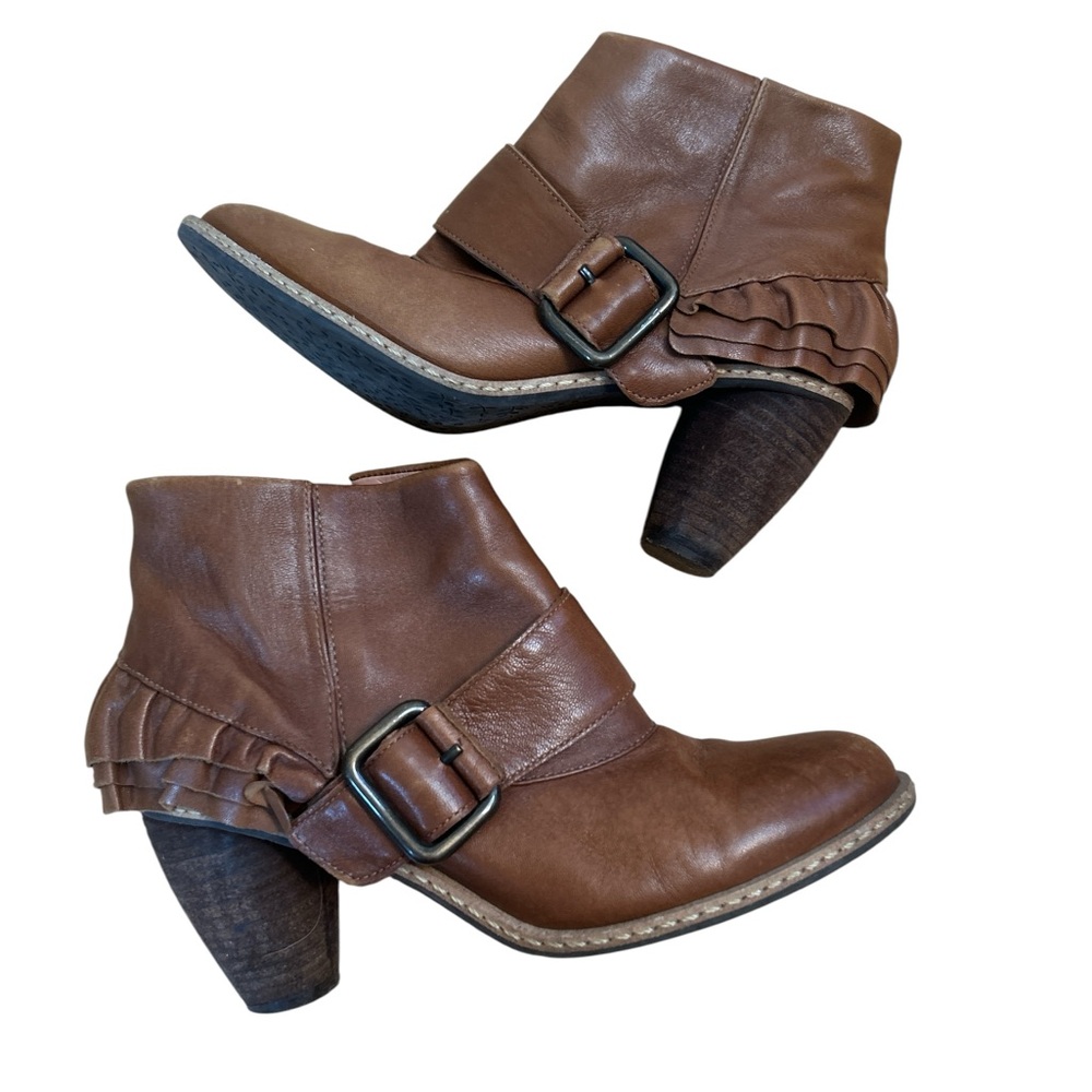 Miss Albright Philadelphia Cognac Leather Ruffle Ankle Boots size Women’s 6.5